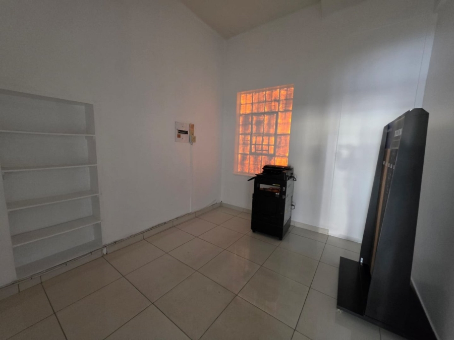 To Let Commercial Property for Rent in Bethlehem Free State